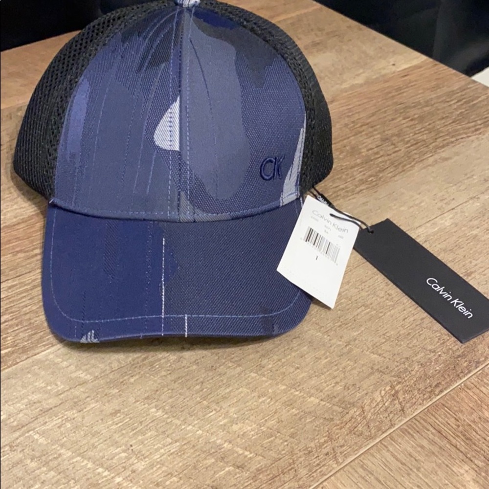 Calvin Klein hat